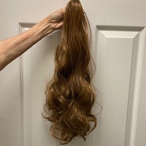 PONYTAIL new, brown easy dual-clip on/clip off, 22” inches, some curls $20